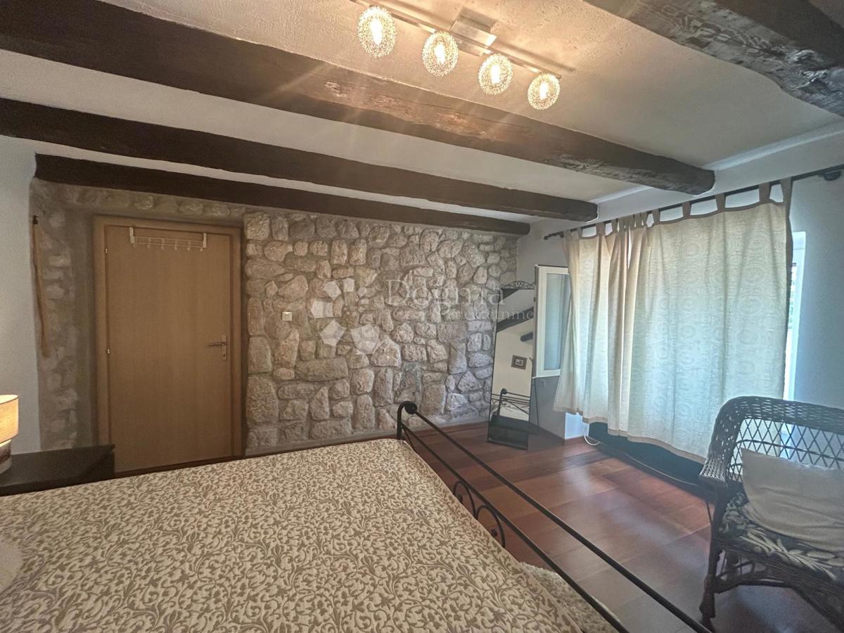 Hiša Kras, Dobrinj, 45m2