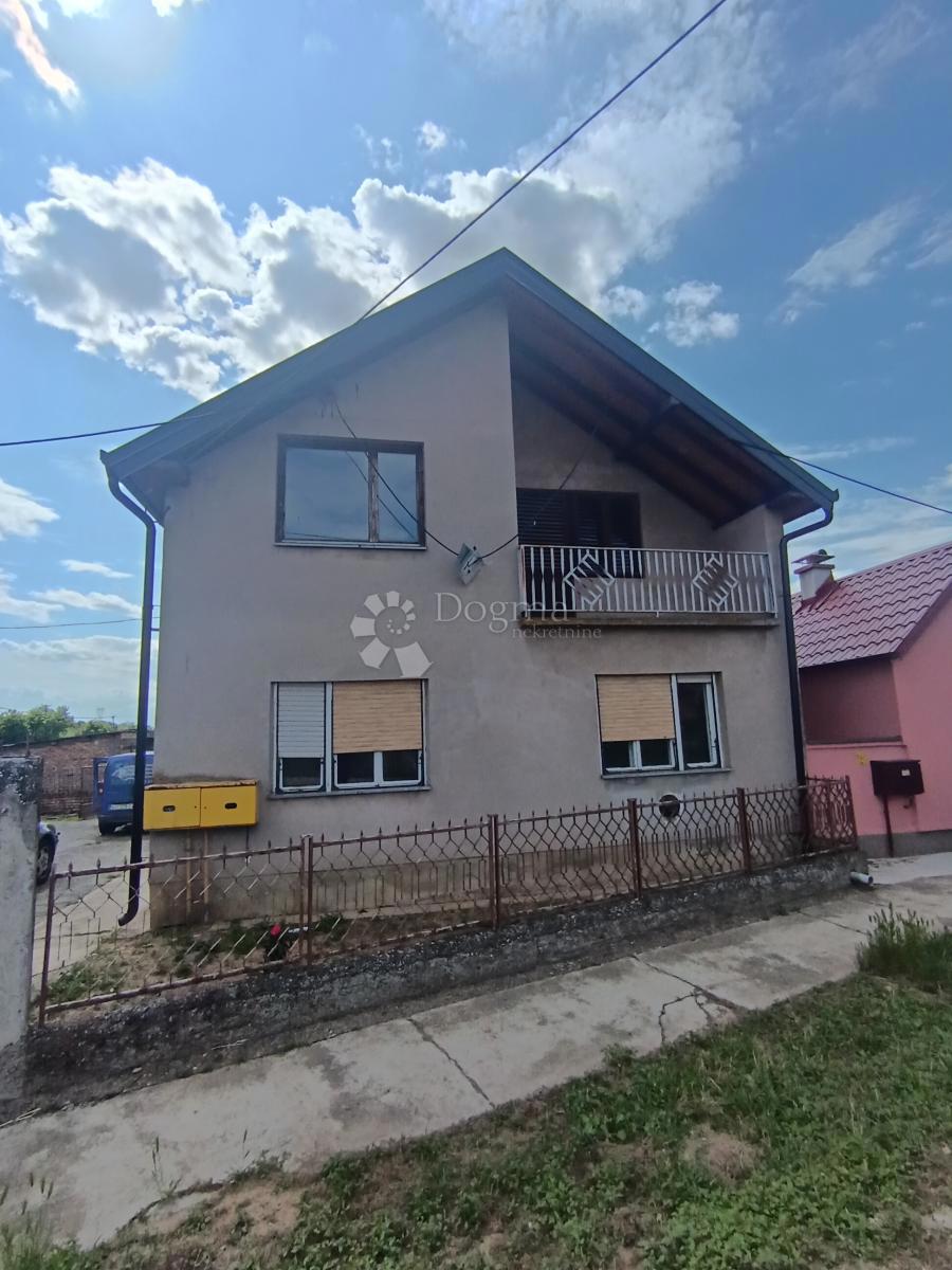 Hiša Negoslavci, 208m2