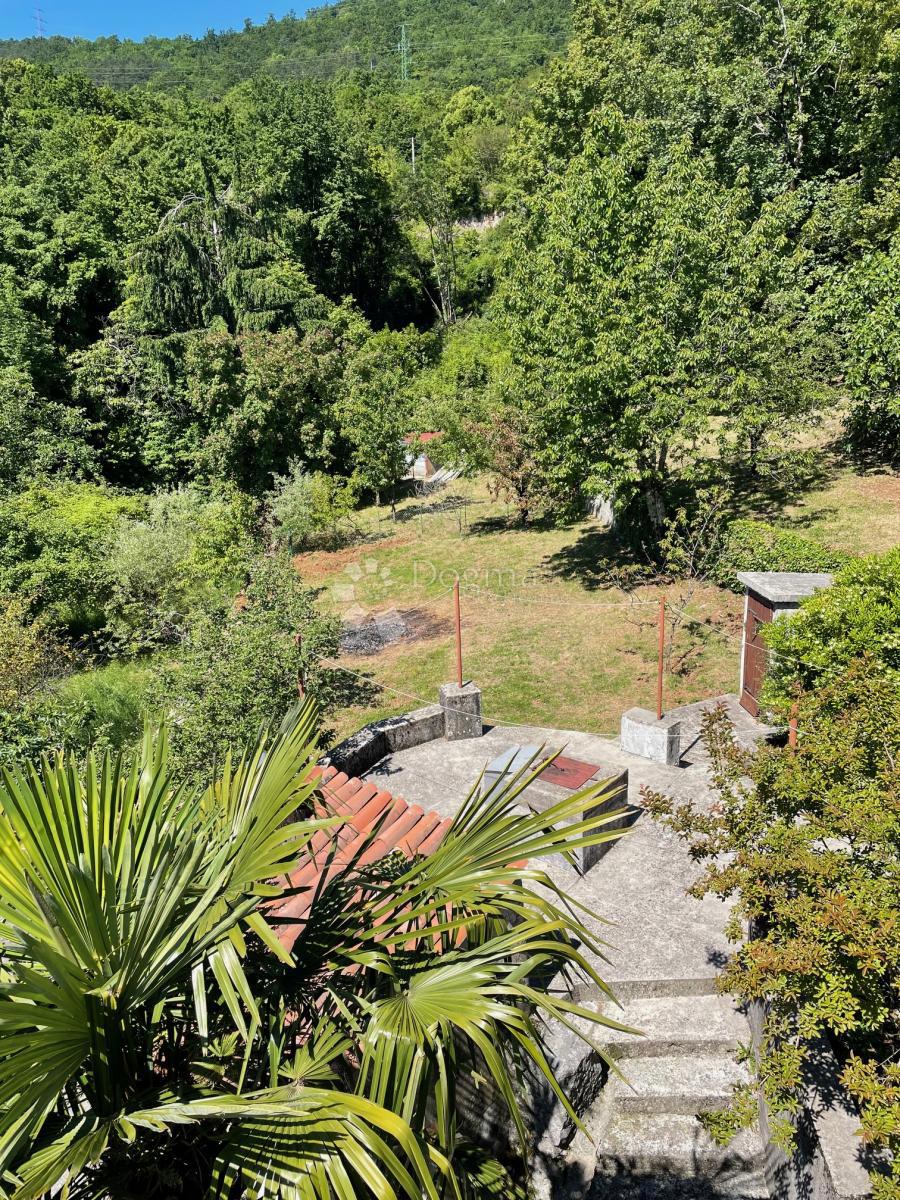 Hiša Bregi, Matulji, 415m2