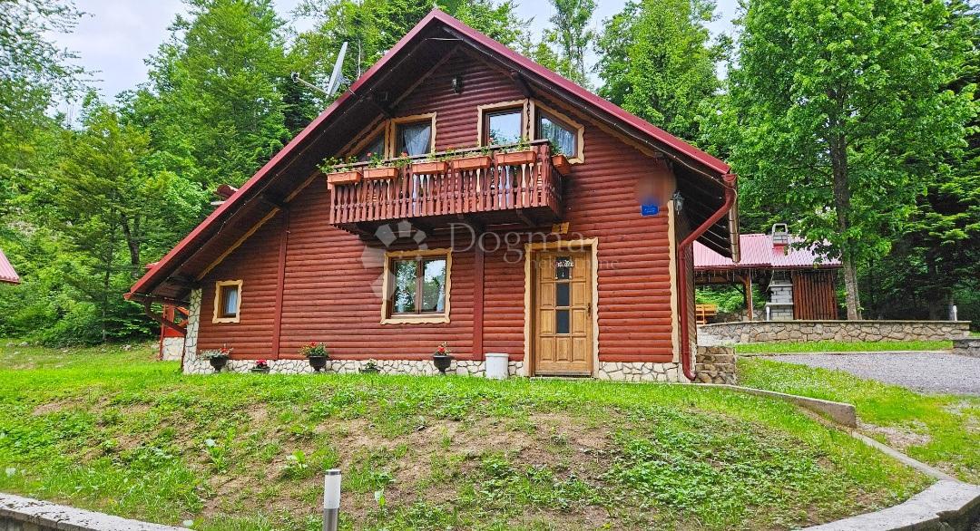 Hiša Jablan, Vrbovsko, 55m2