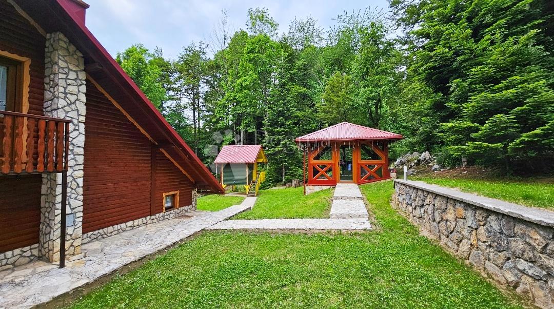 Hiša Jablan, Vrbovsko, 55m2