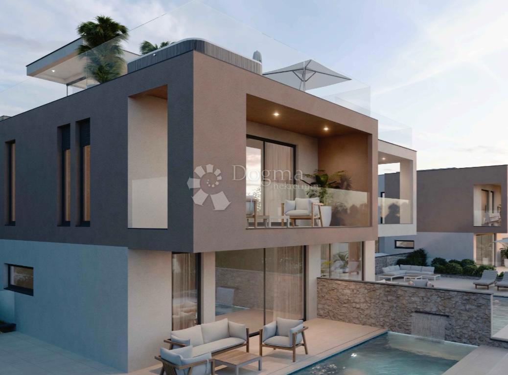 Stanovanje Vodice, 204,04m2