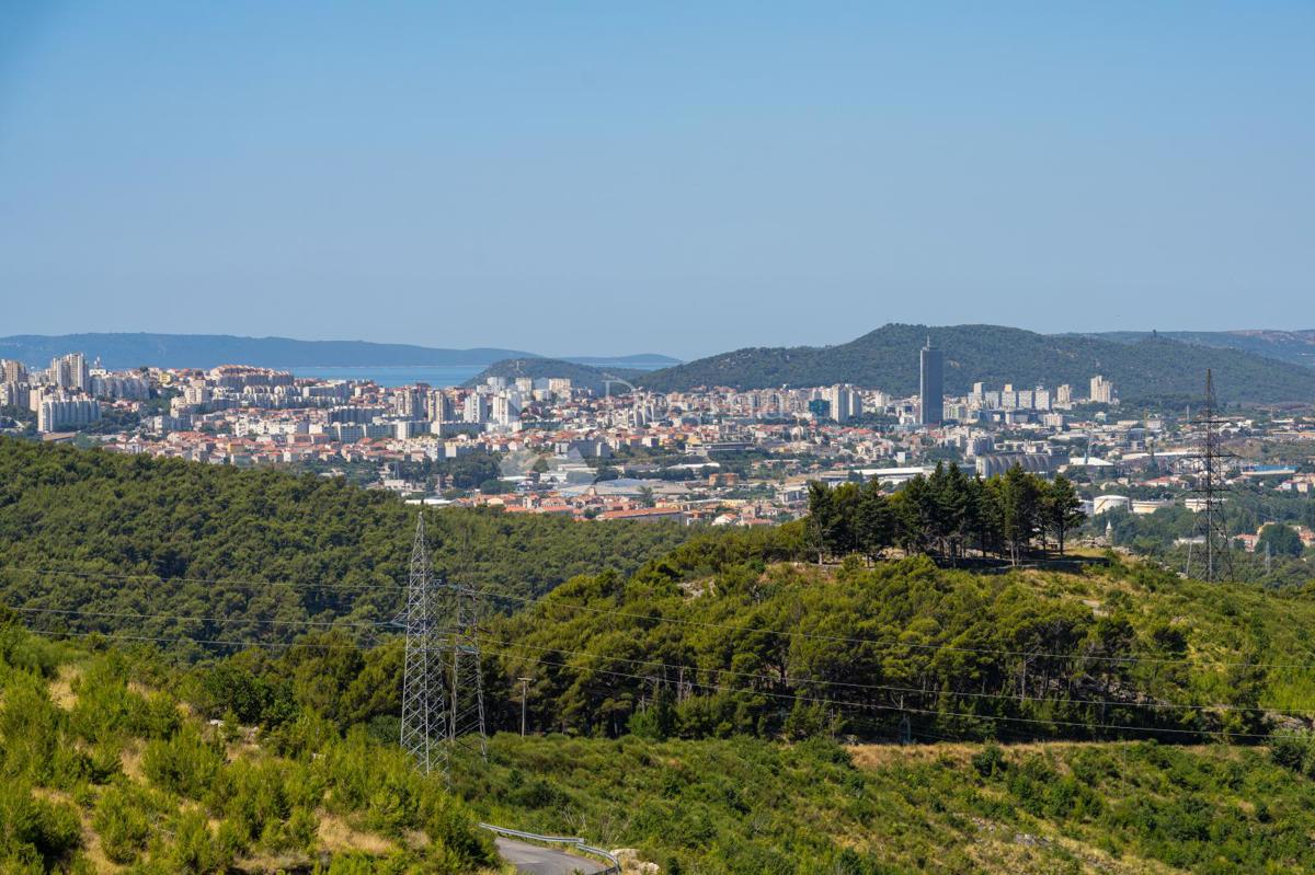 Hiša Klis, 422,23m2