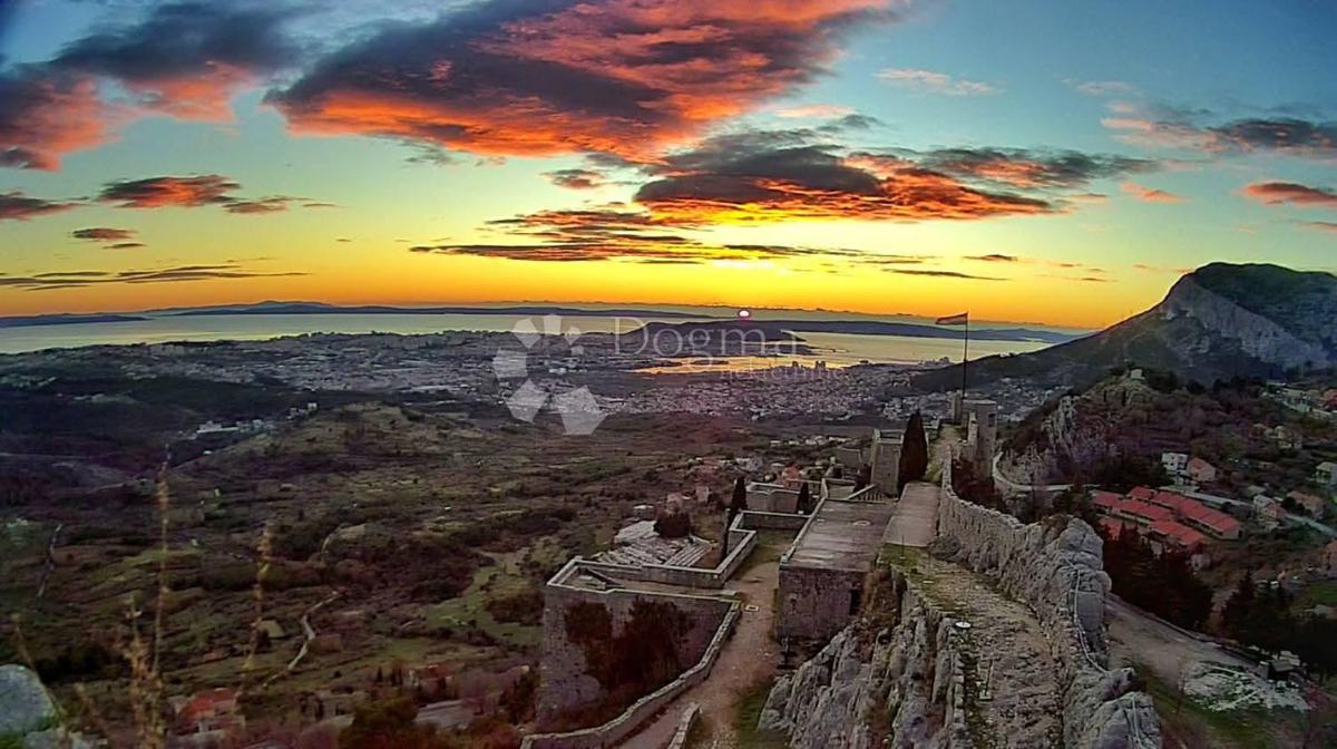 Hiša Klis, 422,23m2