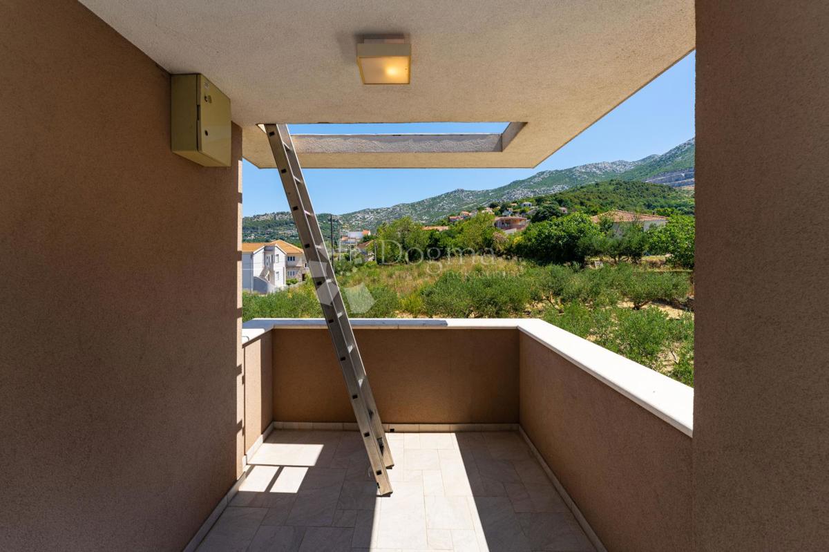Hiša Klis, 422,23m2