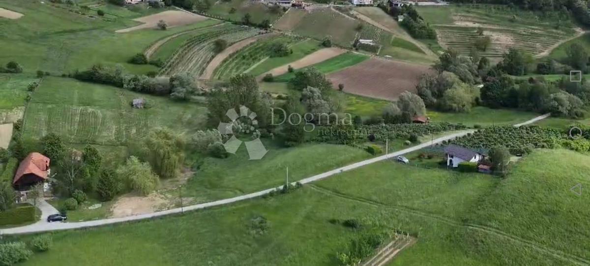 Zazidljivo zemljišče Trški Vrh, Krapina - Okolica, 8.549m2