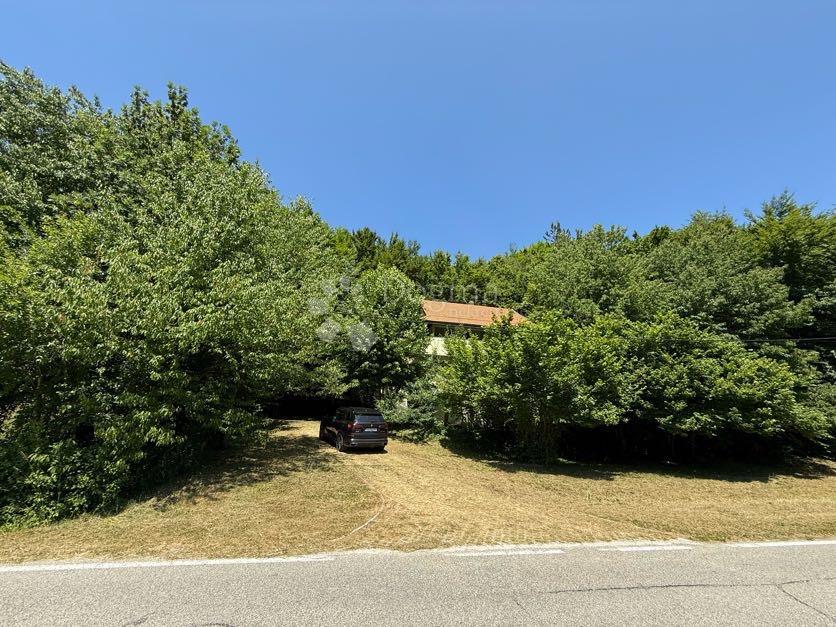 Hiša Brušane, Gospić - Okolica, 200m2
