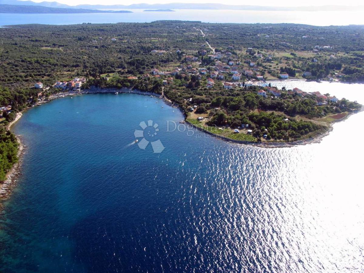 Zazidljivo zemljišče Ugljan, Preko, 6.000m2
