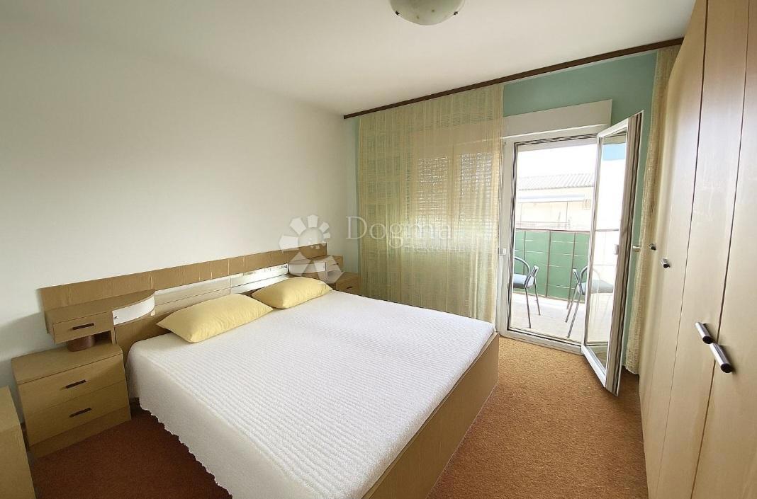 Stanovanje Kaštel Stari, Kaštela, 82m2