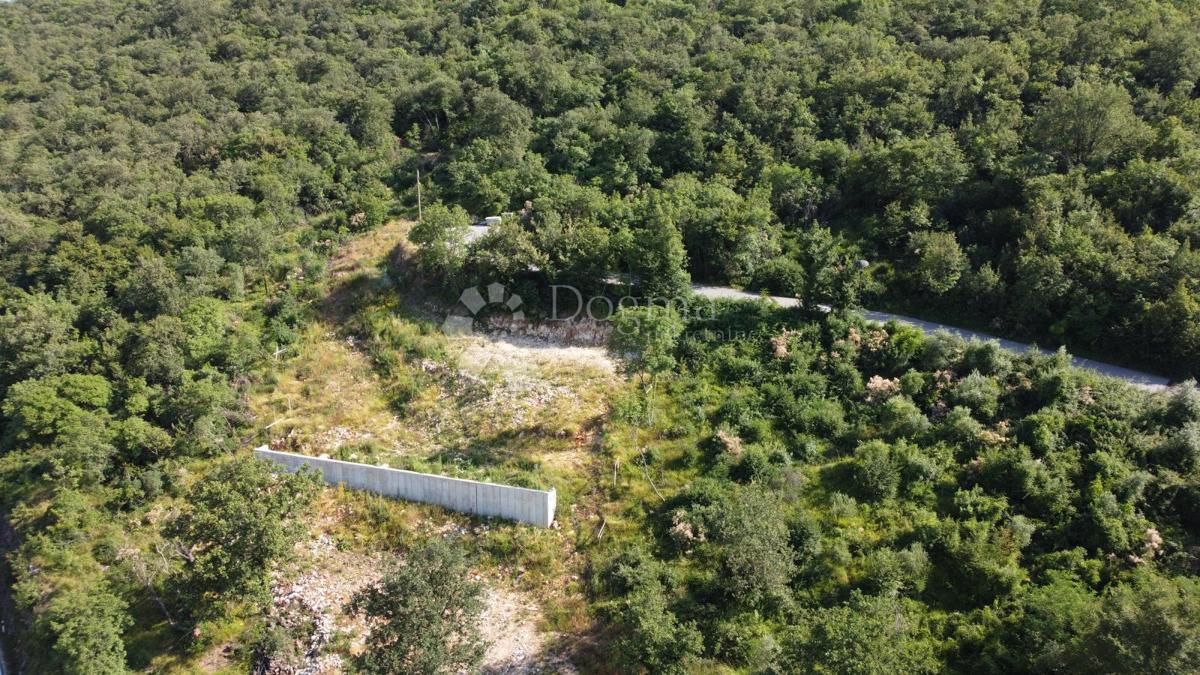 Zazidljivo zemljišče Buje, Buje, Buje, Istarska županija, 2.074m2