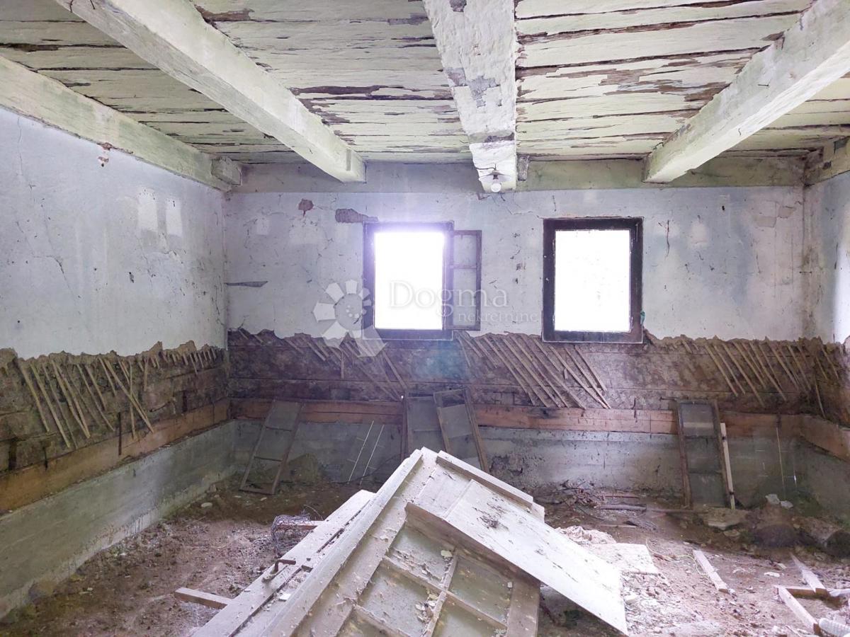 Hiša Suvoj, Sisak - Okolica, 252m2