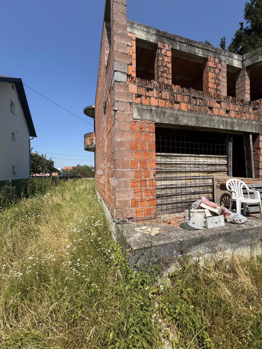 Hiša Staro Čiće, Velika Gorica - Okolica, 340m2