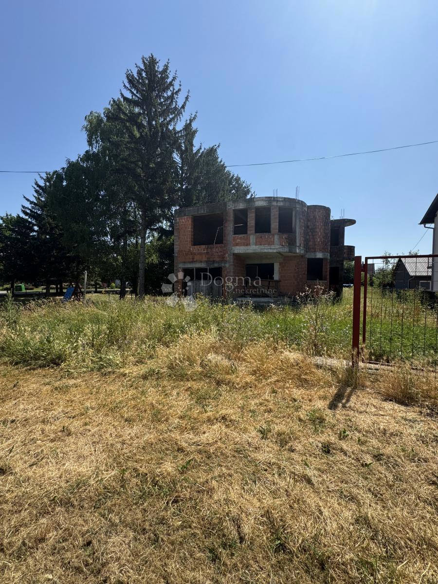 Hiša Staro Čiće, Velika Gorica - Okolica, 340m2