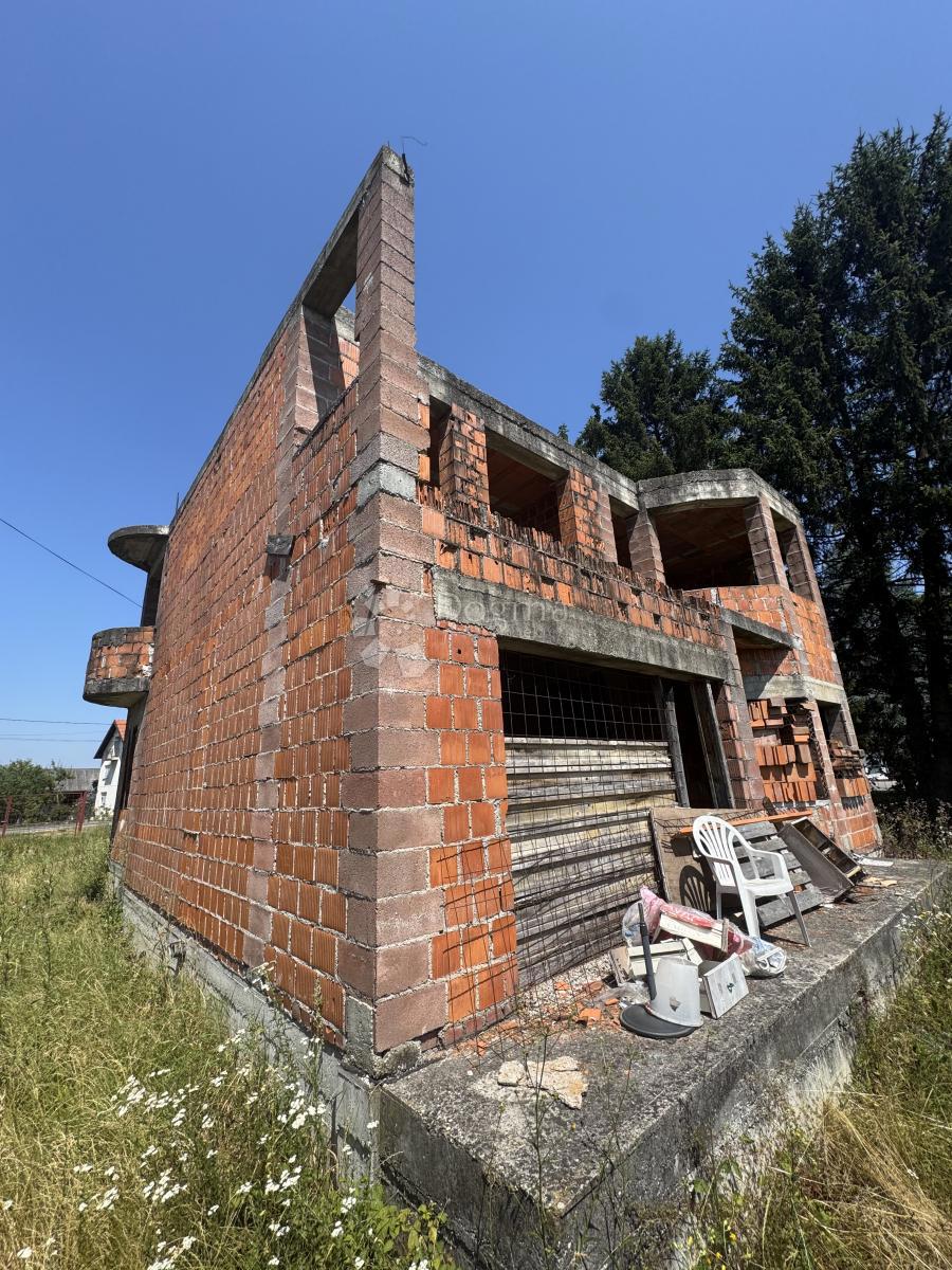 Hiša Staro Čiće, Velika Gorica - Okolica, 340m2