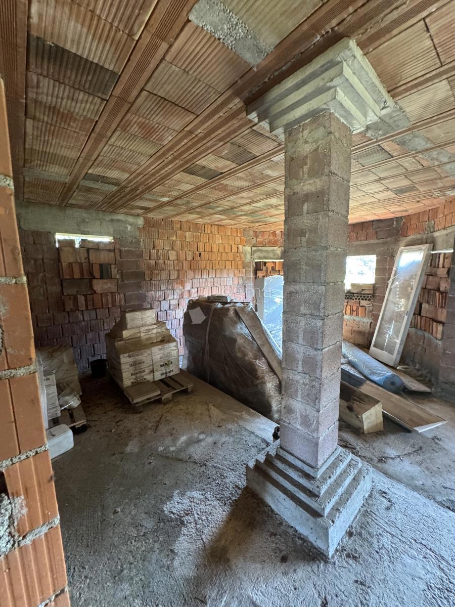 Hiša Staro Čiće, Velika Gorica - Okolica, 340m2