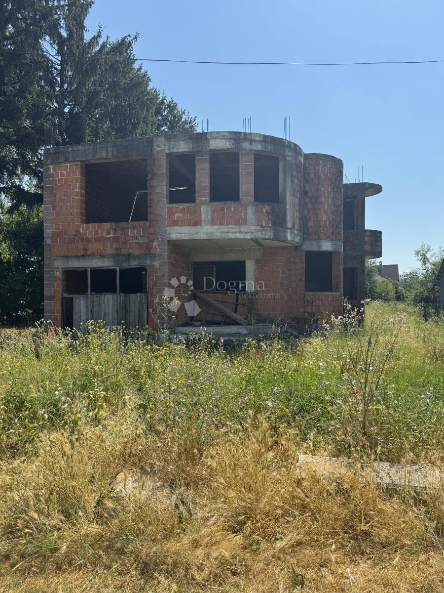 Hiša Staro Čiće, Velika Gorica - Okolica, 340m2