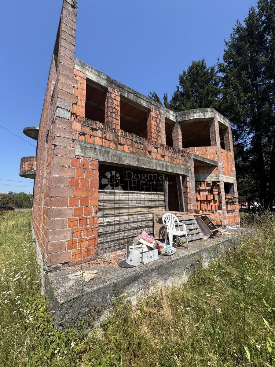 Hiša Staro Čiće, Velika Gorica - Okolica, 340m2