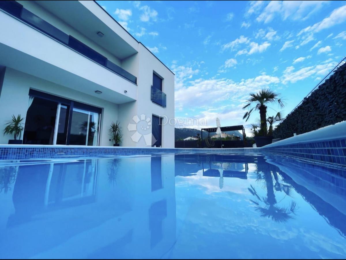 Hiša Kaštel Stari, Kaštela, 180m2