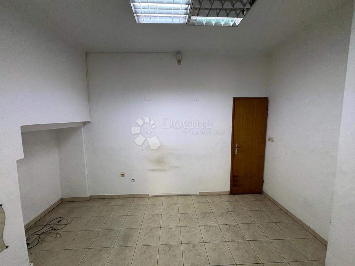 Poslovni prostor Centar, Rijeka, 32m2