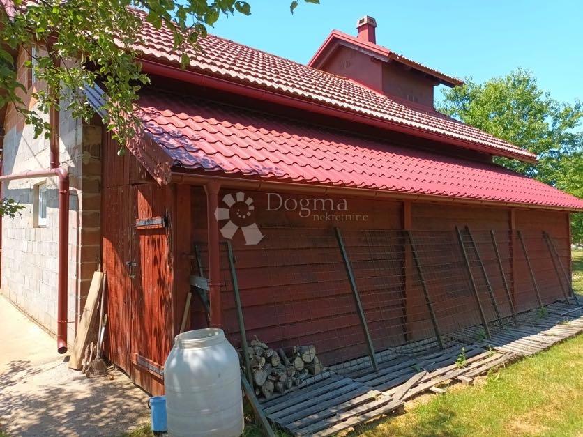 Hiša Budak, Gospić - Okolica, 200m2