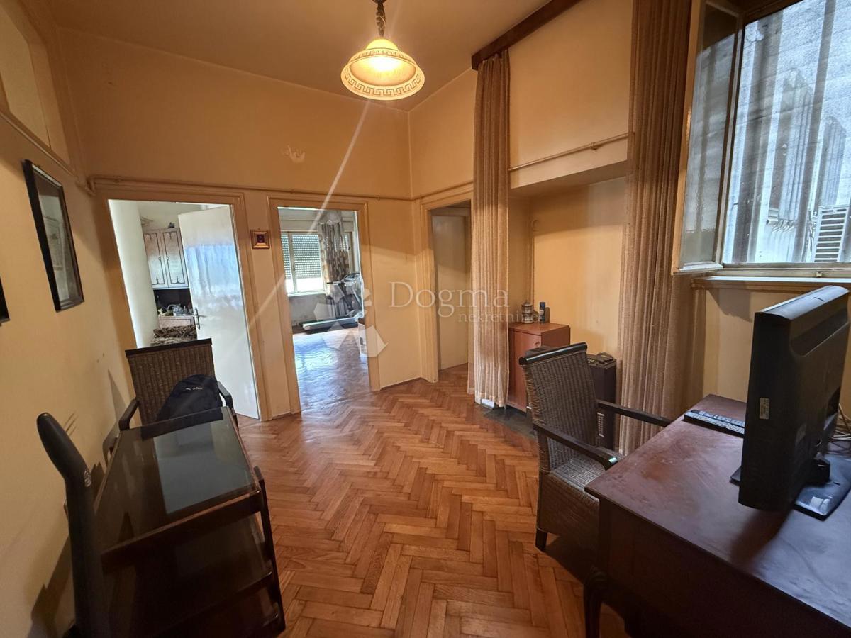 Stanovanje Pećine, Rijeka, 118,12m2