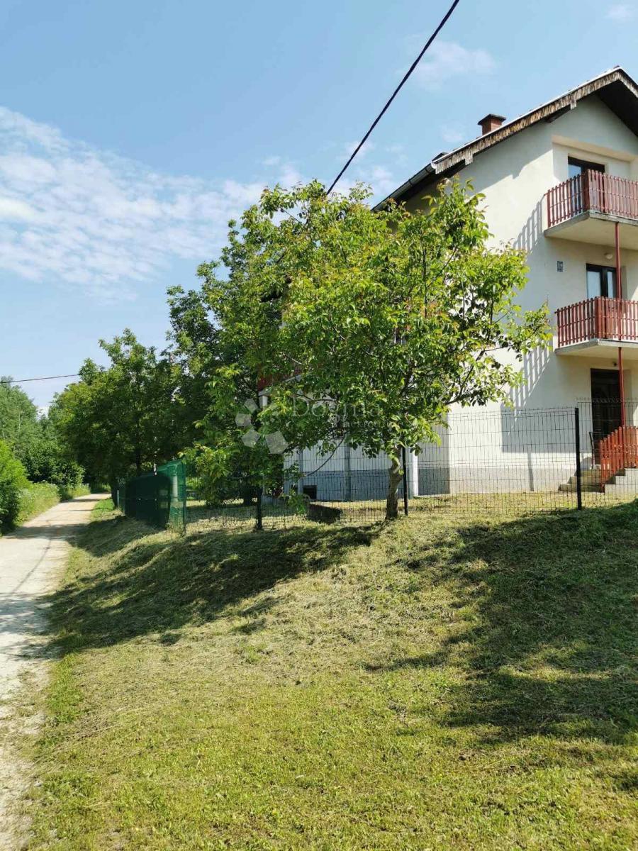 Hiša Pješčanica, Gvozd, 200m2