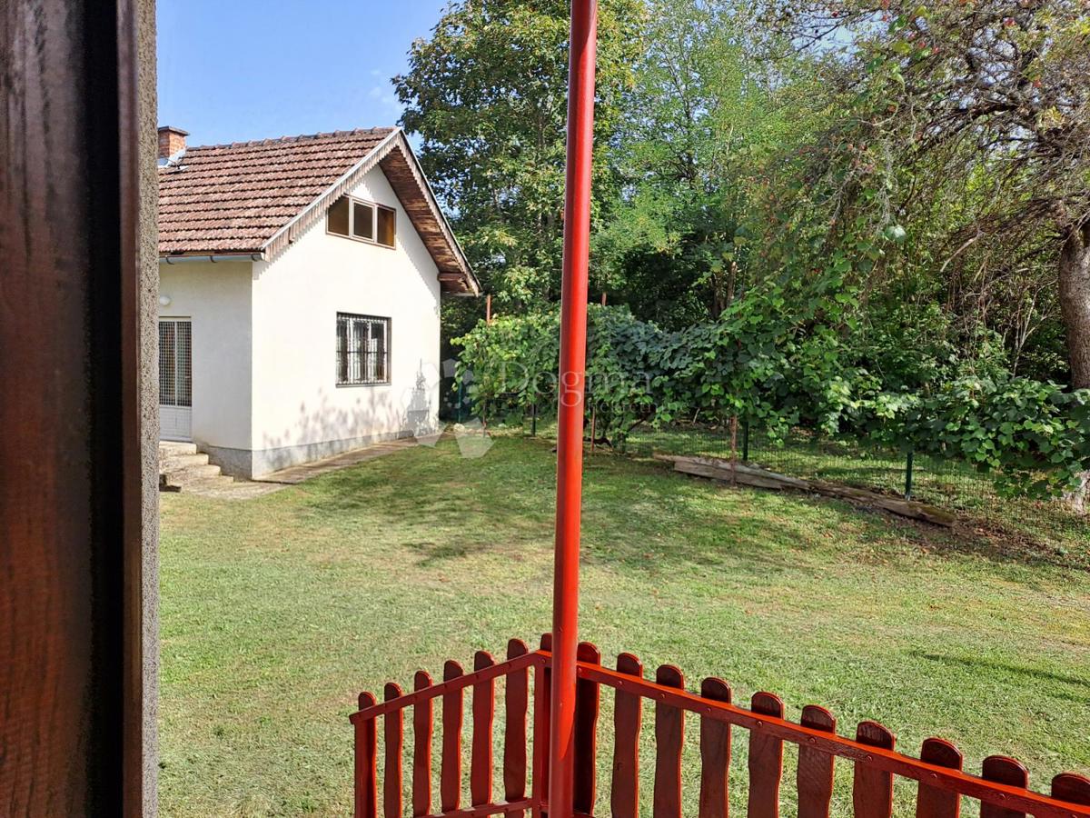 Hiša Pješčanica, Gvozd, 200m2