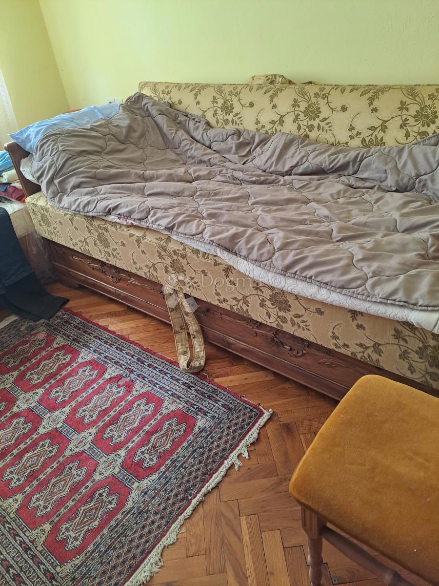 Hiša Pješčanica, Gvozd, 200m2