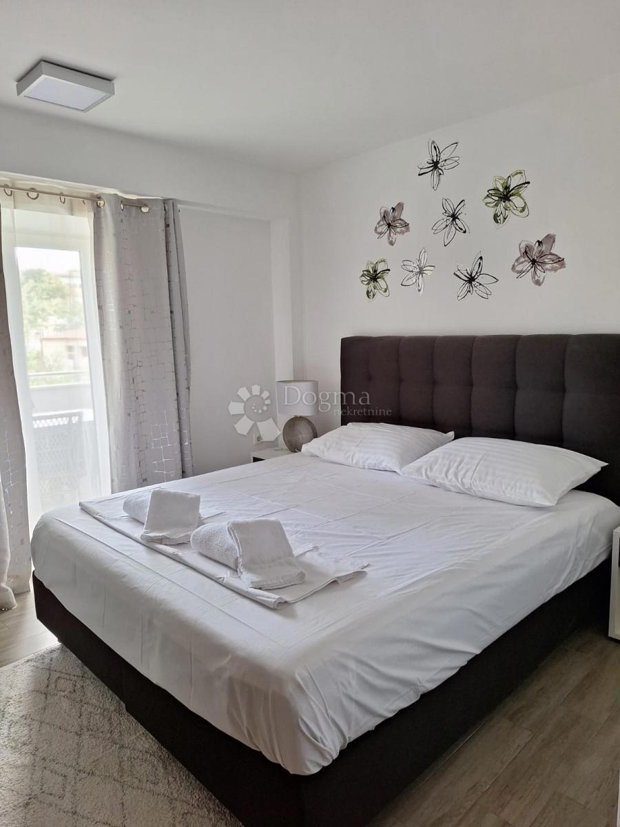 Hiša Jezera, Tisno, 750m2