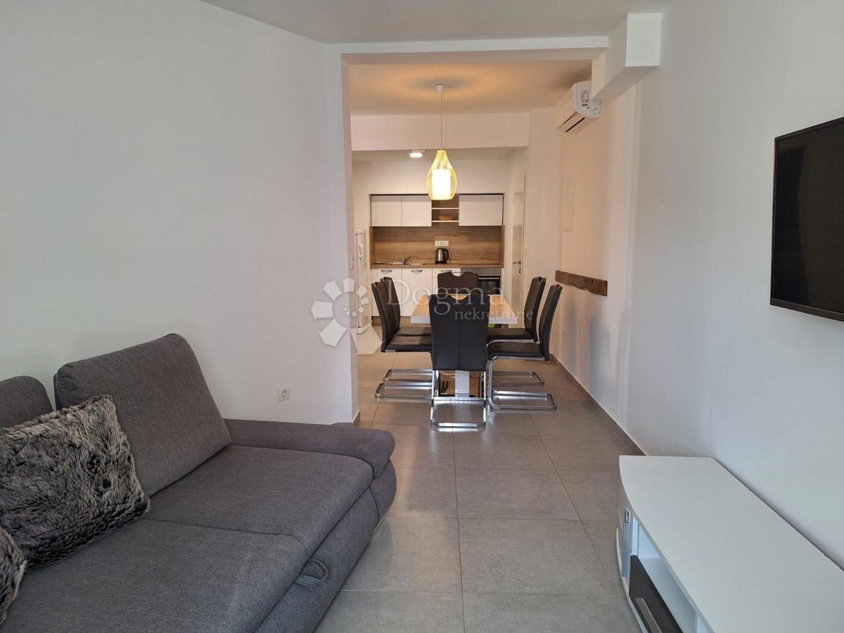 Hiša Jezera, Tisno, 750m2