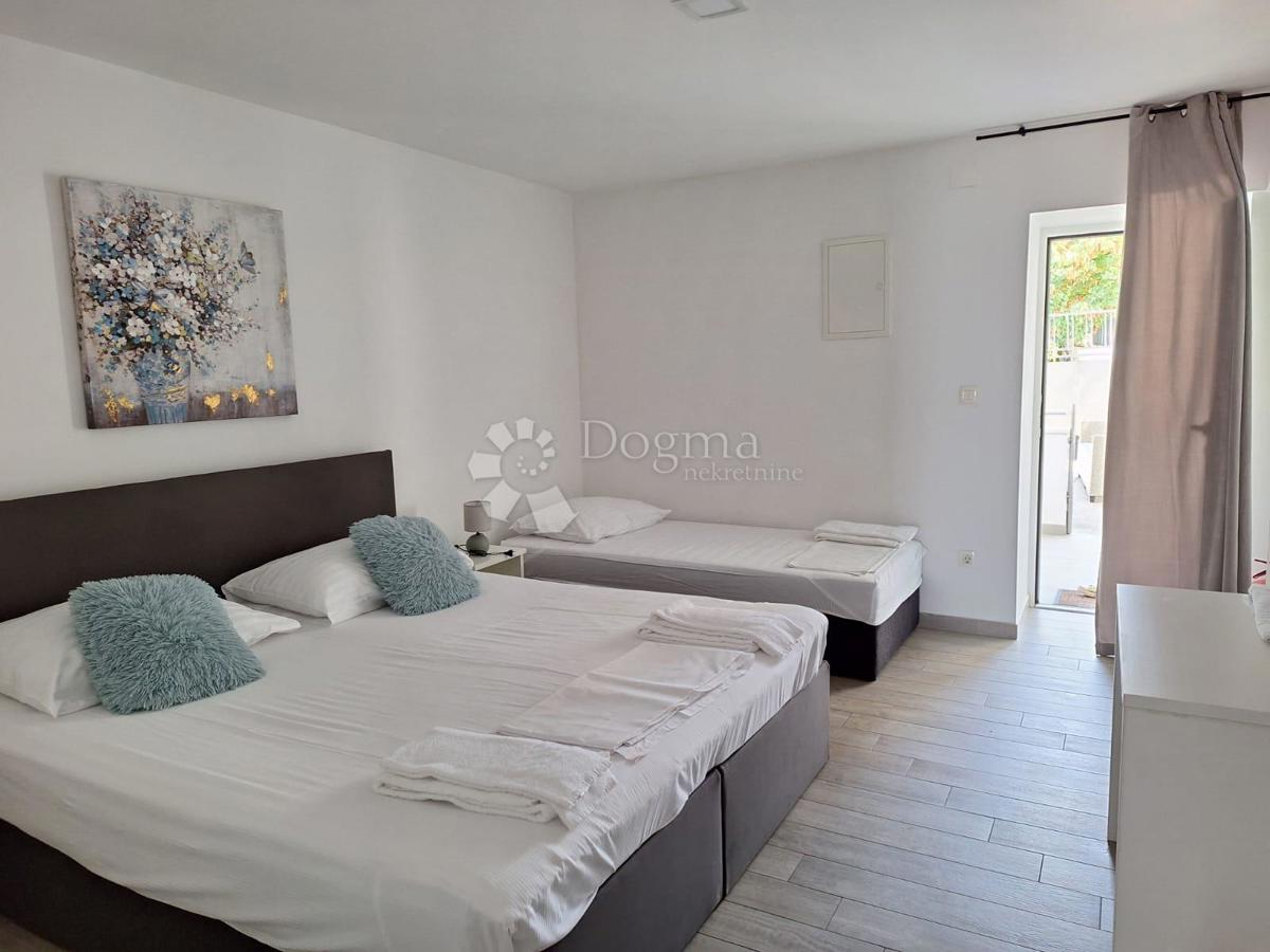 Hiša Jezera, Tisno, 750m2
