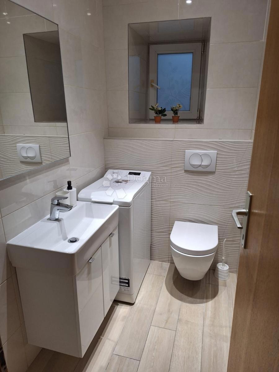 Hiša Jezera, Tisno, 750m2