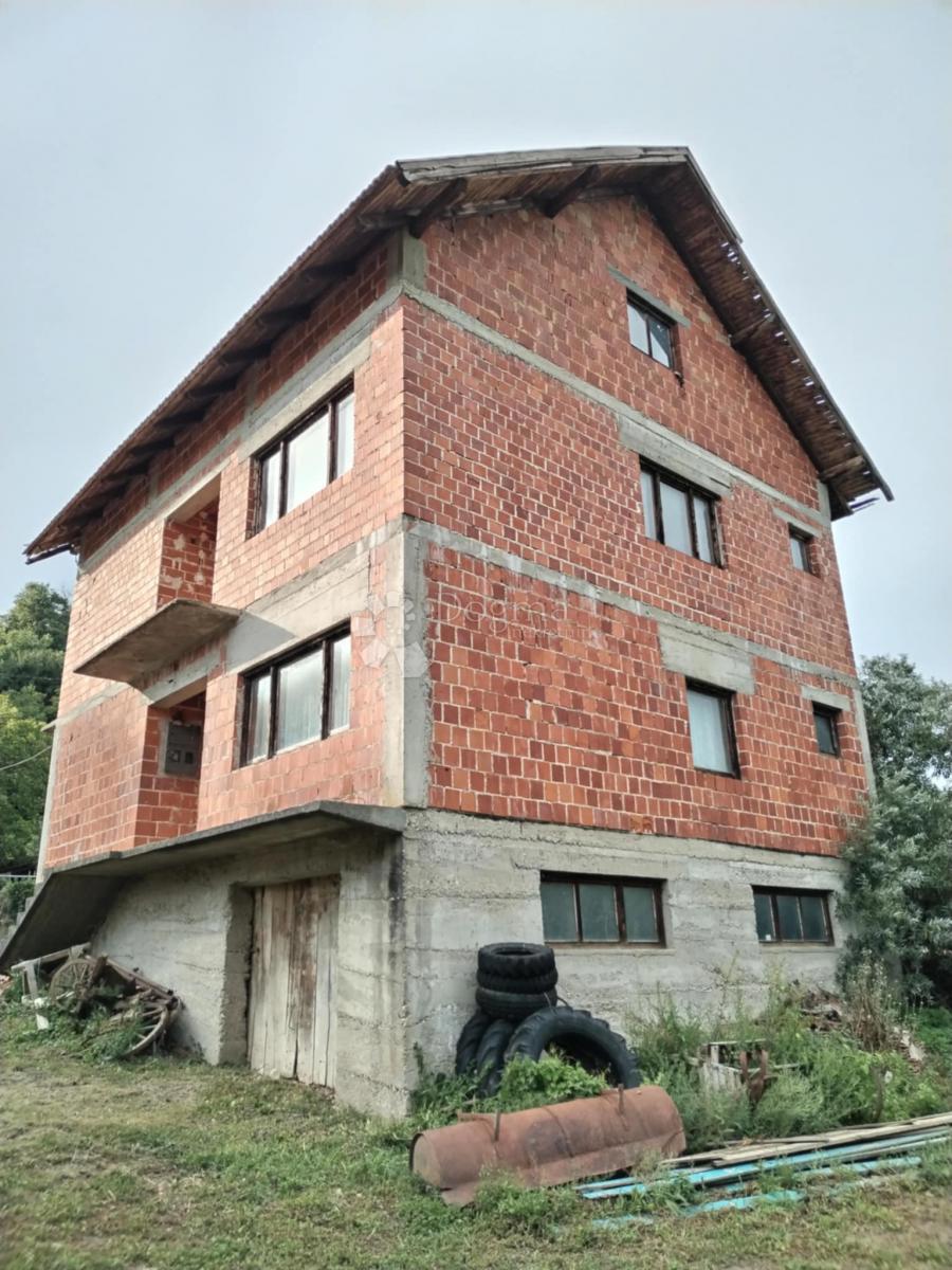 Hiša Vinarec, Sveti Petar Orehovec, 180m2