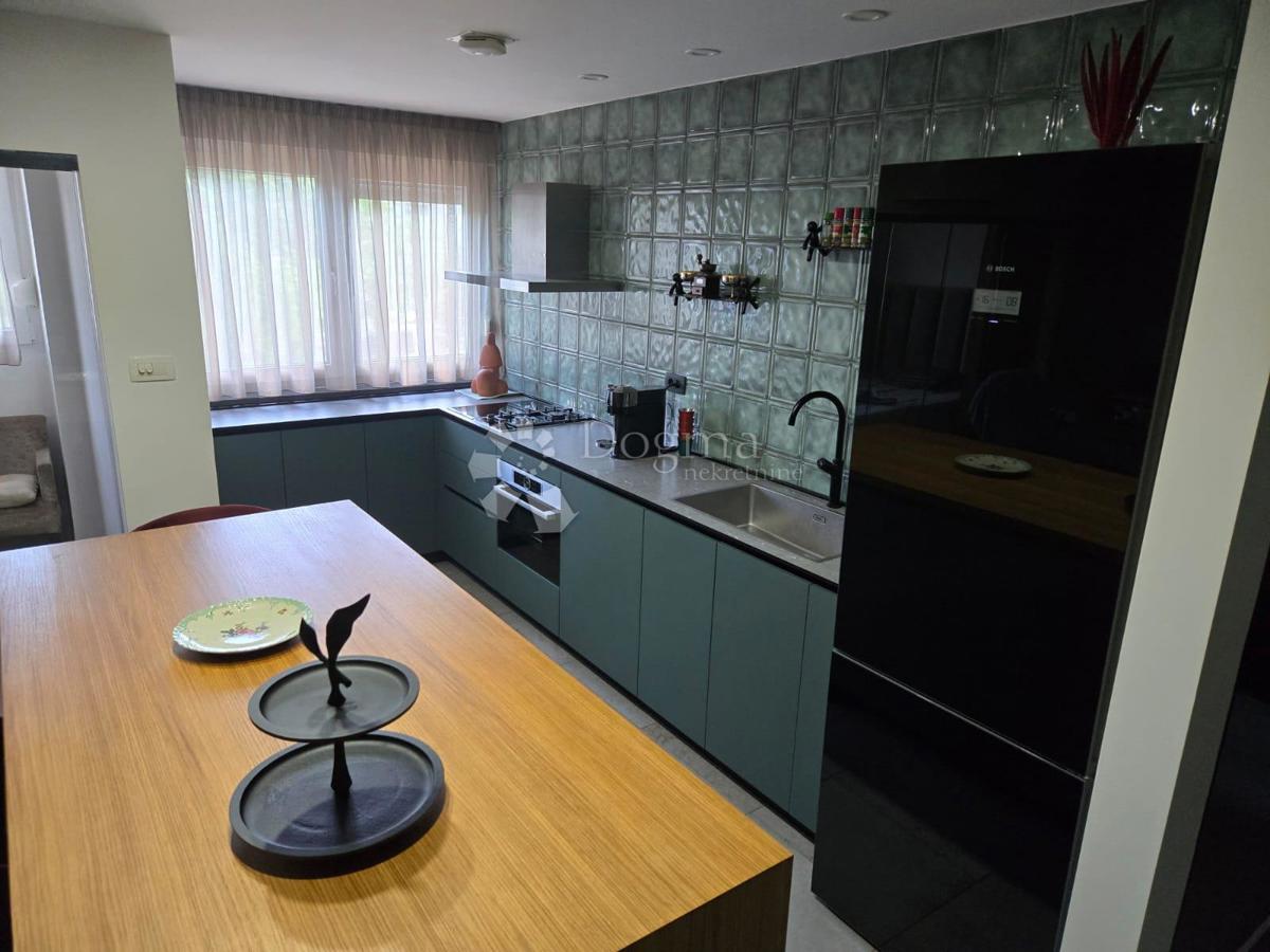 Stanovanje Prečko, Trešnjevka - Jug, 55m2