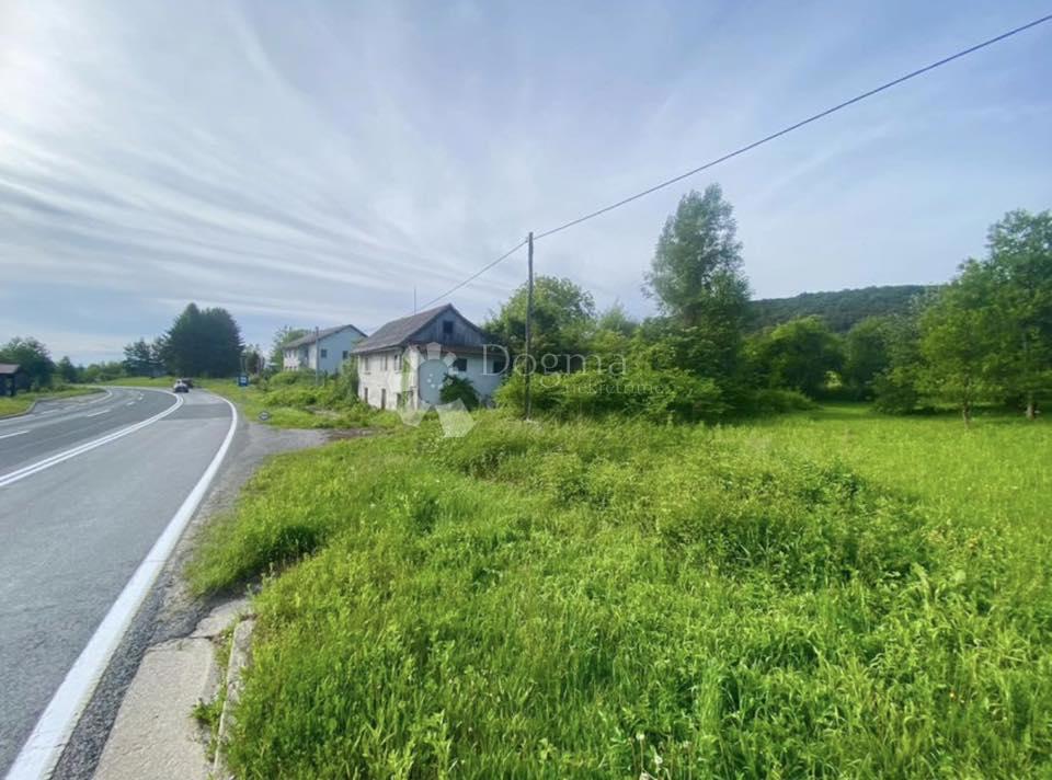 Zazidljivo zemljišče Rakovica, 19.300m2