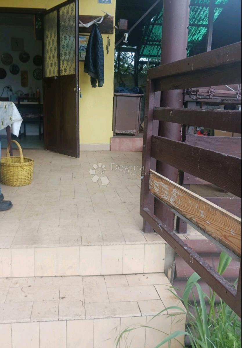 Hiša Zmajevac, Kneževi Vinogradi, 67m2
