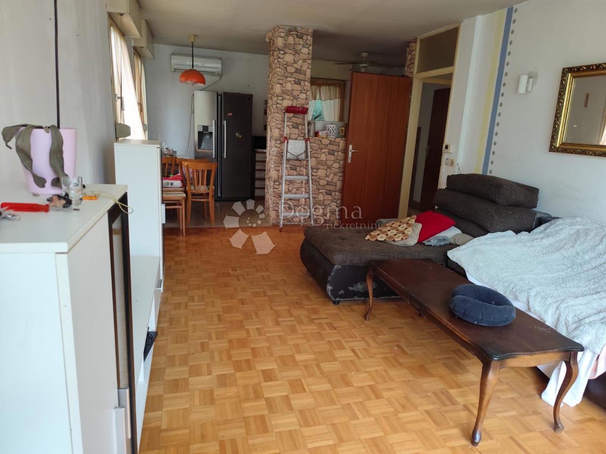 Hiša Pojatno, Zaprešić - Okolica, 156m2