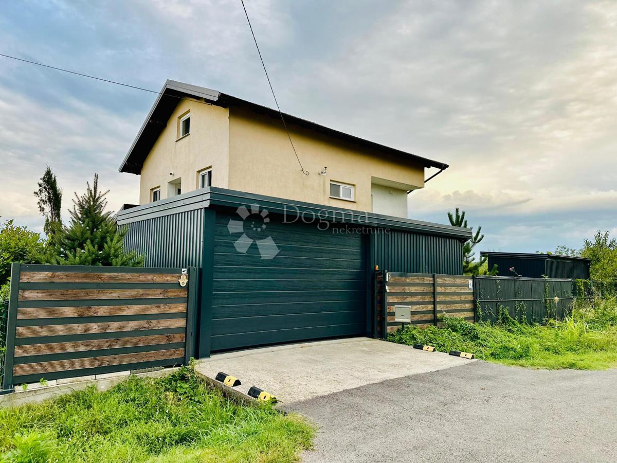 Hiša Novaki Oborovski, Rugvica, P, 245m2