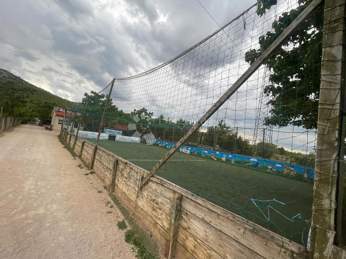 Zazidljivo zemljišče Dubrava Kod Šibenika, Šibenik - Okolica, 20.000m2
