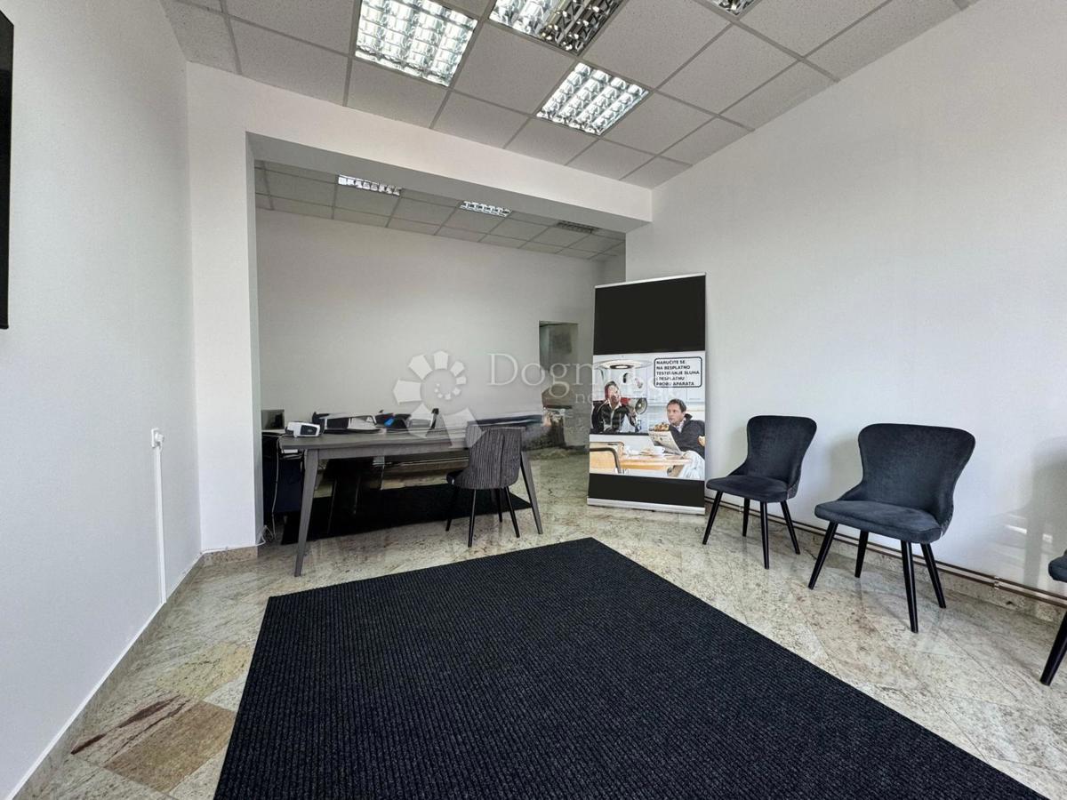 Poslovni prostor Centar, Slavonski Brod, 38,48m2