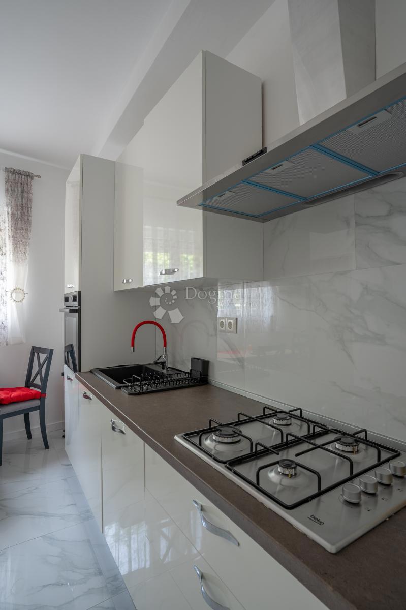 Stanovanje Belveder, Rijeka, 54m2