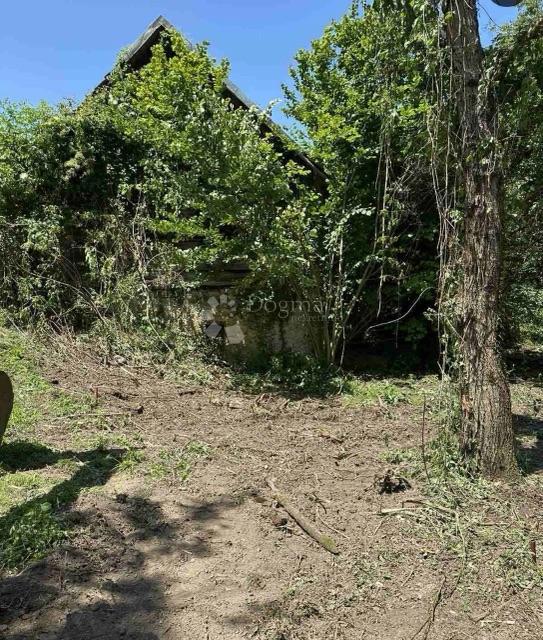Zazidljivo zemljišče Veliki Jadrč, Vrbovsko, 1.111m2