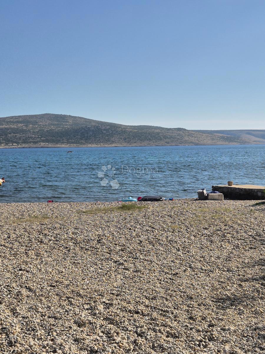 Stanovanje Seline, Starigrad, 57m2