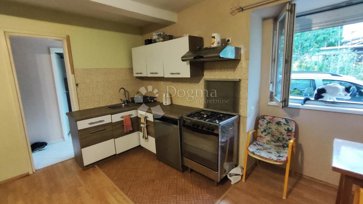 Hiša Jelenje, 160m2