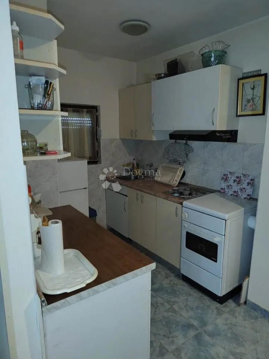 Hiša Kruševo, Obrovac, 140m2