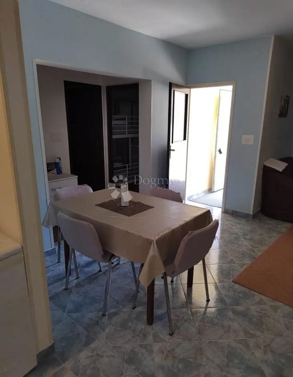Hiša Kruševo, Obrovac, 140m2