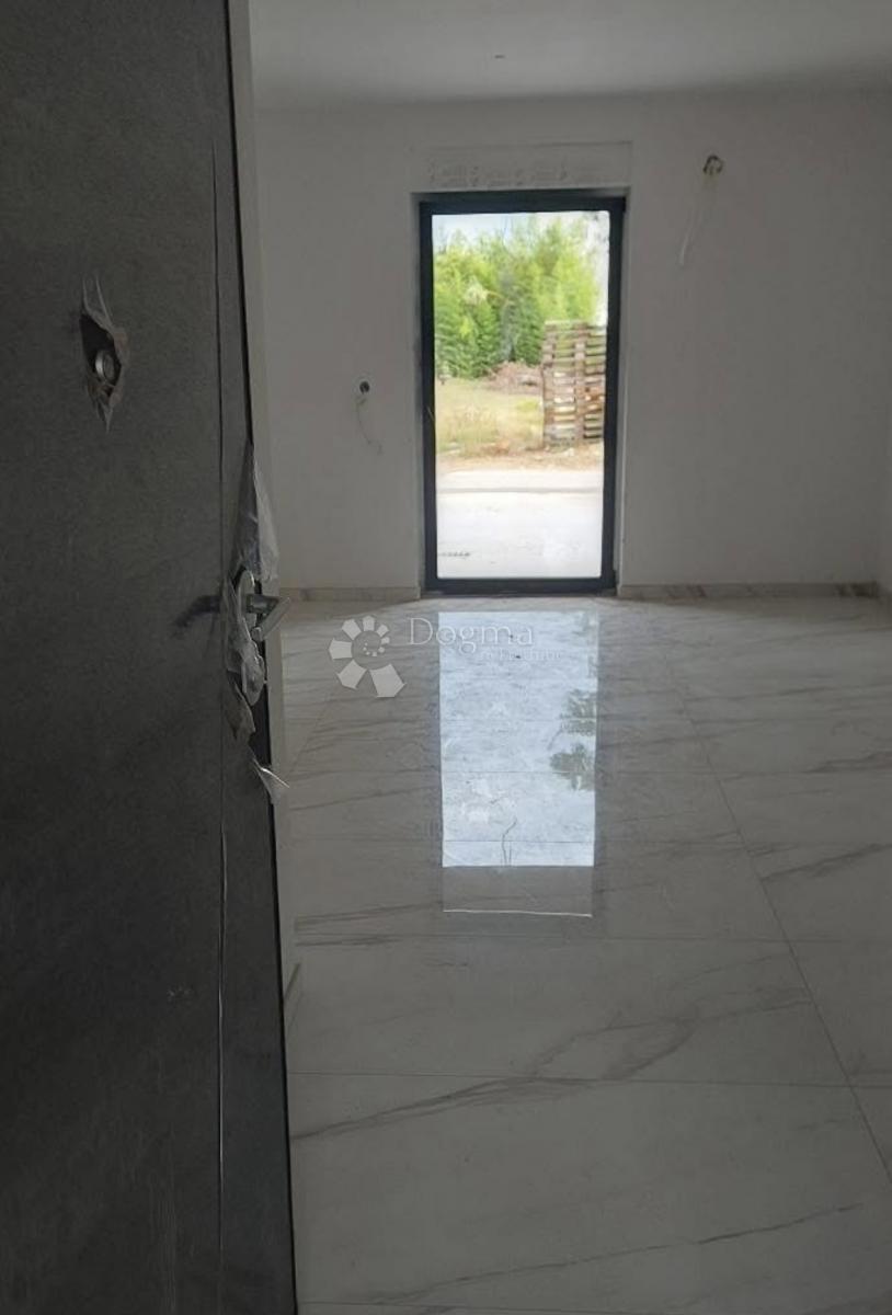 Stanovanje Medulin, 56m2
