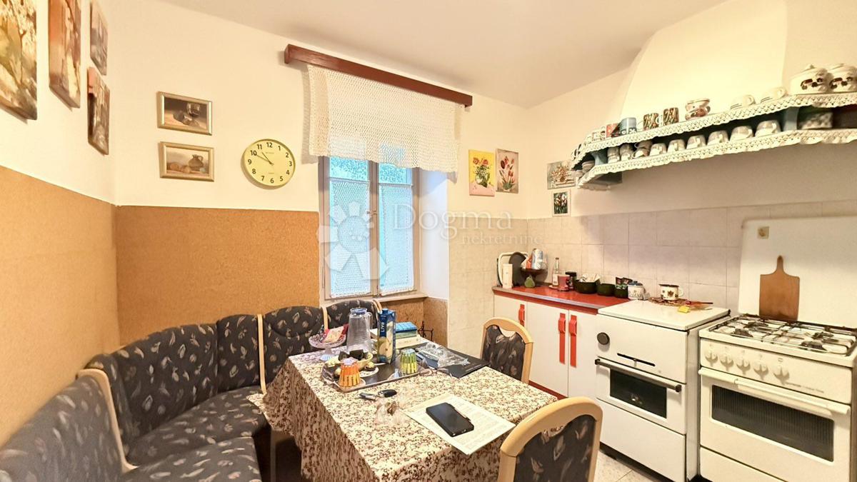 Hiša Labin, 160m2