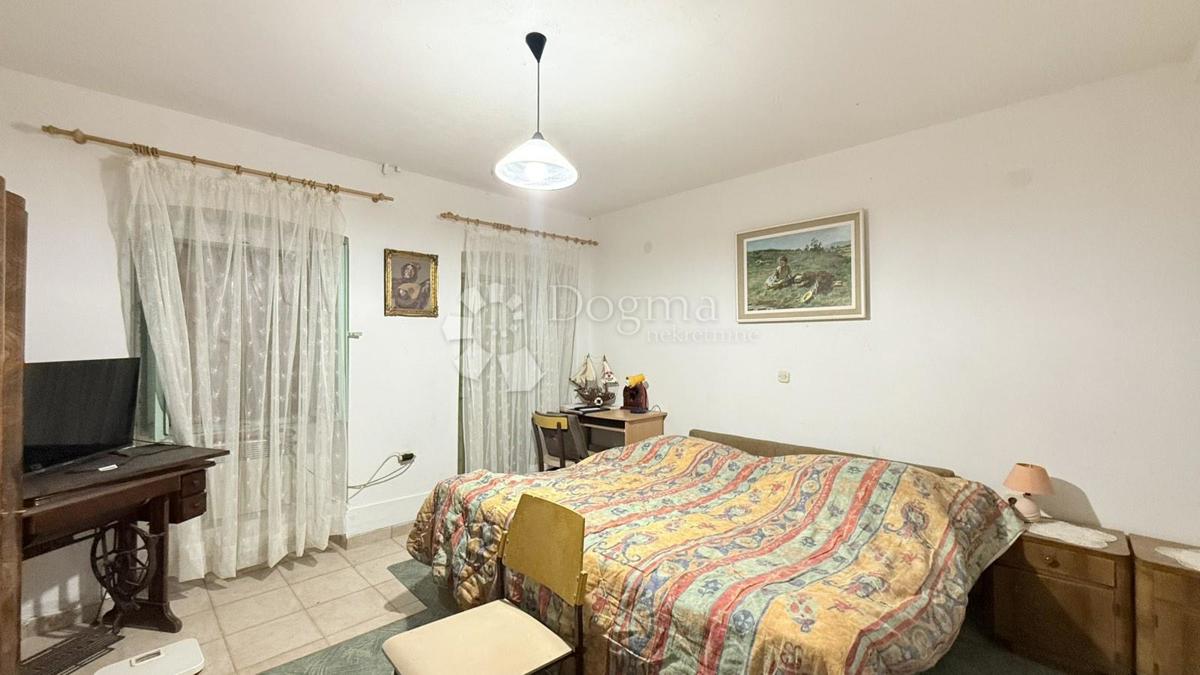 Hiša Labin, 160m2