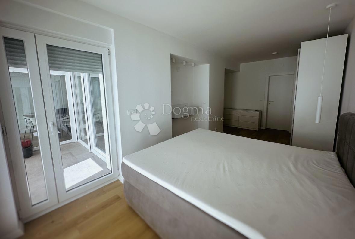 Stanovanje Martinovka, Trnje, 70m2